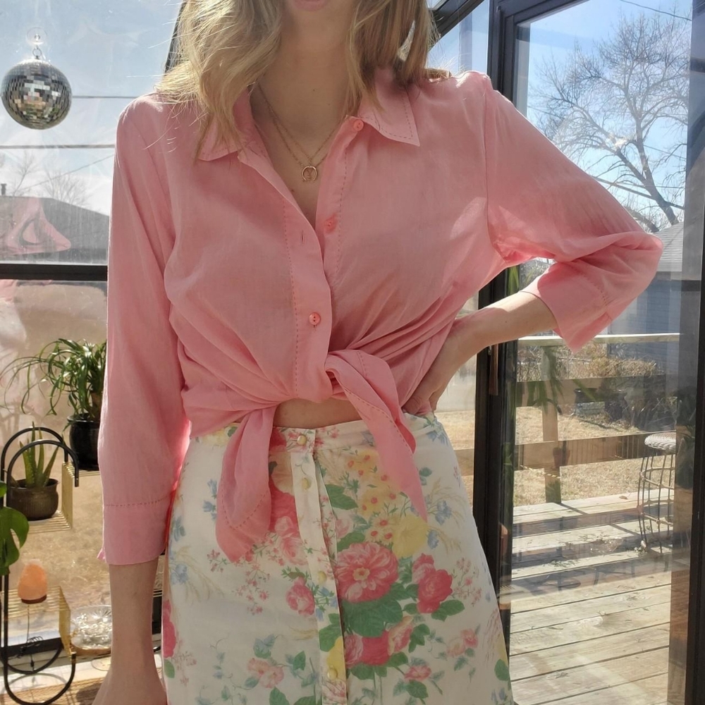 Vintage light weight pink blouse